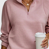 Helene | Κρεμ ζέρσεϊ με V λαιμόκοψη και ντεκολτέ