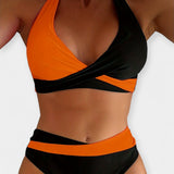 Μπικίνι με Σταυρωτή Λαιμόκοψη