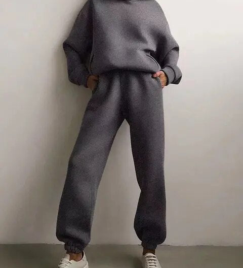 Maria - Σετ φούτερ με κουκούλα και παντελόνι φόρμας